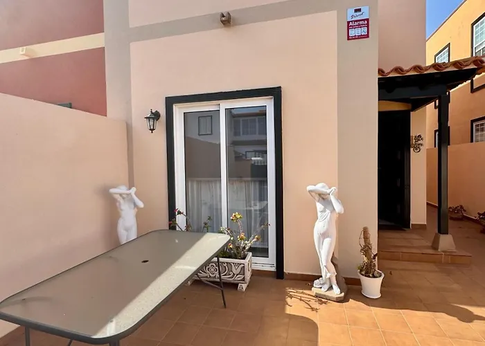 Lovely Terraced House In Costa Del Silencio Дом отдыха