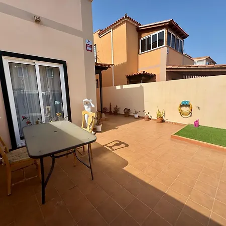 Lovely Terraced House In Costa Del Silencio Сasa de vacaciones Arona (Tenerife)